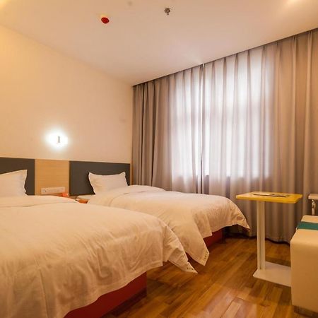 7 Days Hotel Panzhihua 54 Zhuanpan Center Branch Ngoại thất bức ảnh